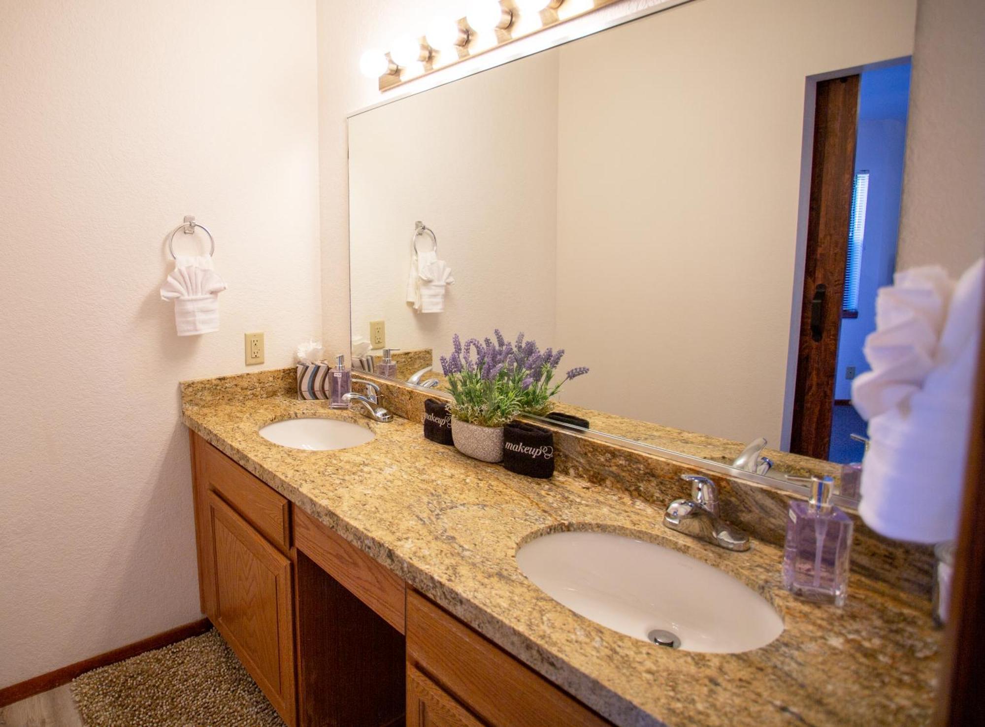 Awe Inspiring Red Rock Views With Hot Tub! Villa Sedona Luaran gambar